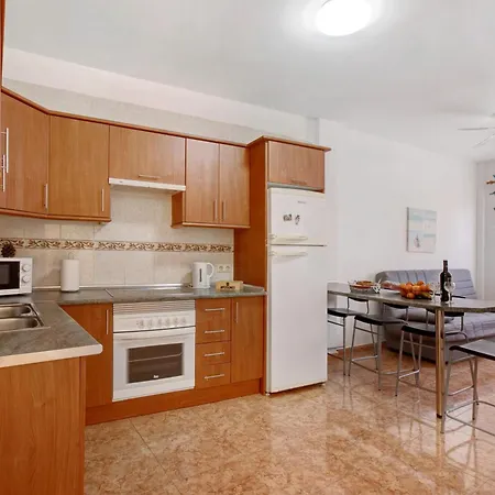 Apartament Arenas Medio
